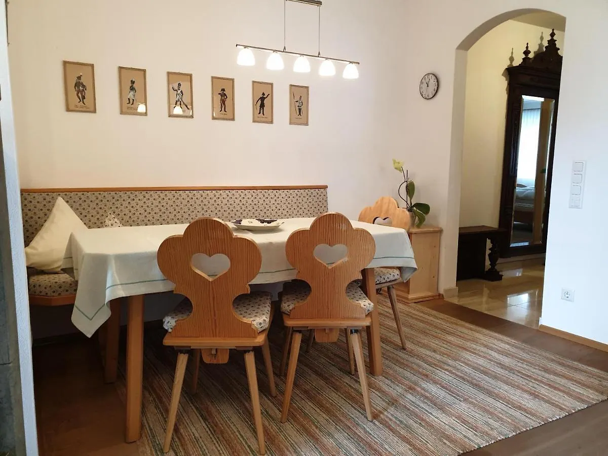 Evelyn - Haus Karwendel, Ferienwohnung Mittenwald Alemania